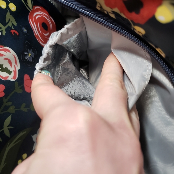 Jujube Encore Tote Midnight Posy NEW Diaper Bag Insulated Changing Pad Straps - Picture 14 of 14